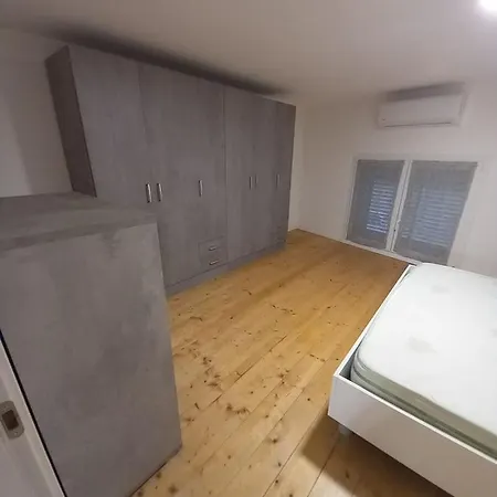 Apartment San Guido *